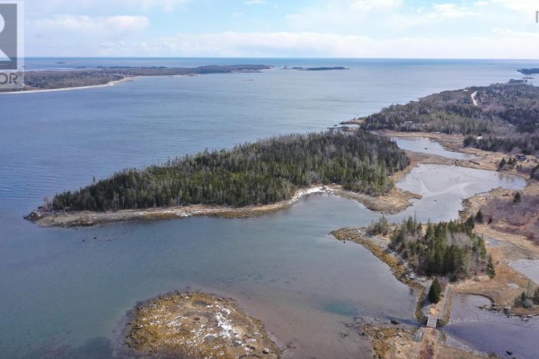 Ambers Island, Osborne Harbour, NS B0T1L0 Photo 5