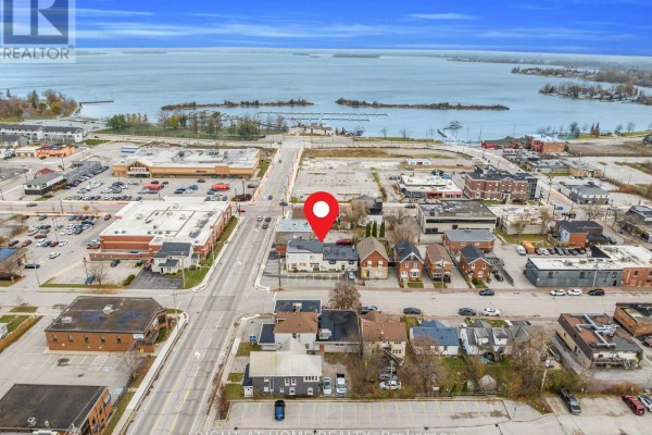 Apartment A - 32 Matchedash Street N, Orillia, ON, photo 2