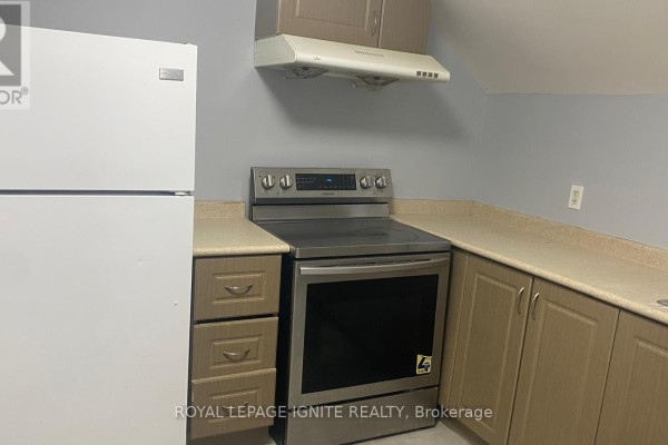 Bathroom - Apt #3 - 6710 Main Street, Whitchurch Stouffville, ON L4A7W5 Photo 5