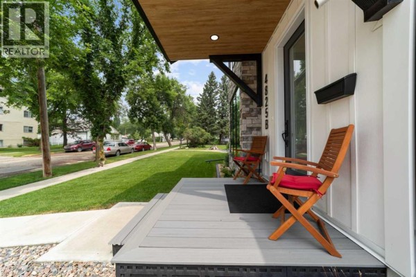 2pc Bathroom - B+d, 4825 54 Street, Camrose, AB T4V2A3 Photo 3