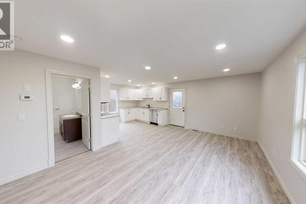 Bedroom - B, 10506 98a Street, Clairmont, AB T8X5G1 Photo 3