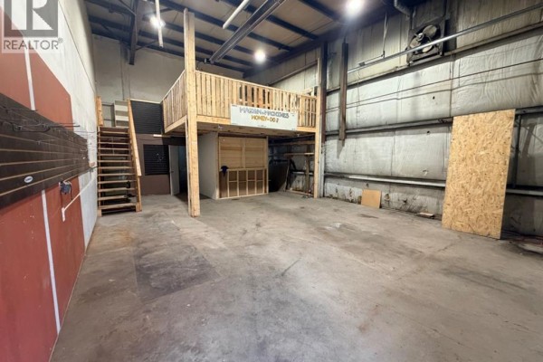 B, 111 Veats Avenue, Hinton, AB, photo 2