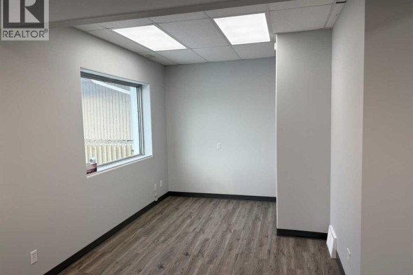 B, 5008 50 Avenue, Vermilion, AB T9X1A3 Photo 4