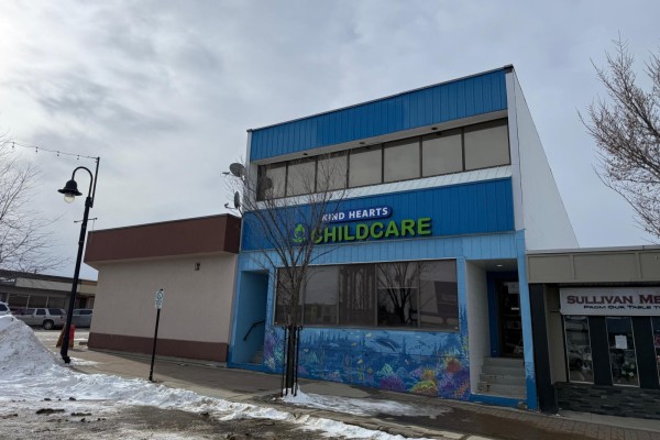 B, 5108 51 St (unit B), Drayton Valley, AB, photo 3