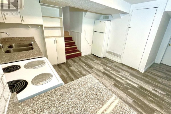 Kitchen - B - 108 Littleleaf Drive, Toronto, ON M1B1Z2 Photo 2