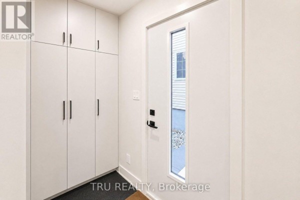 B - 120 Glynn Avenue, Ottawa, ON, photo 2