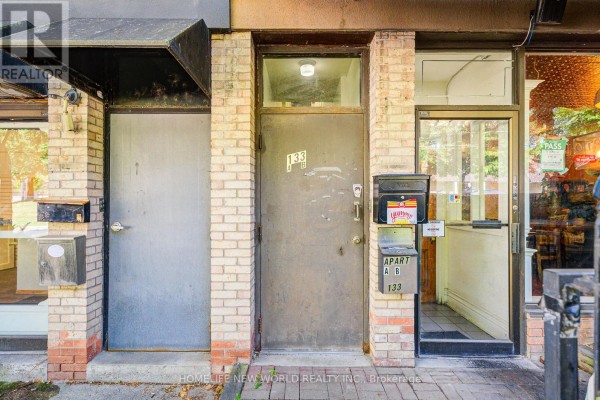 Media - B - 133 Jefferson Avenue, Toronto, ON M6K3E4 Photo 4