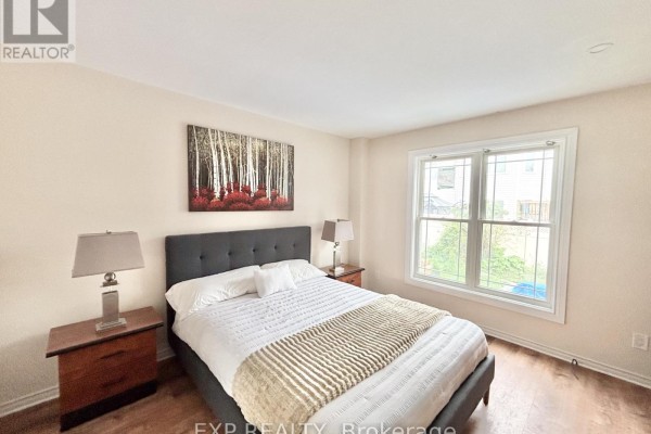 B - 1428 Talcy Crescent, Ottawa, ON K4A3C6 Photo 5