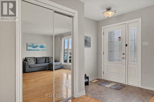 Dining room - B - 15 Blais Street, Russell, ON K0A1W0 Photo 3