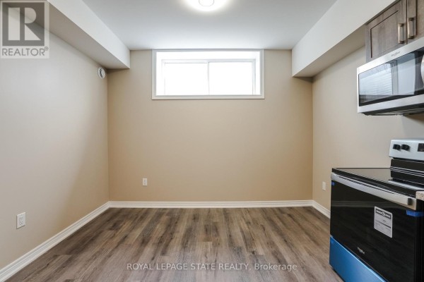 Bedroom - B - 183 Rykert Street, St  Catharines, ON L2S2B5 Photo 4