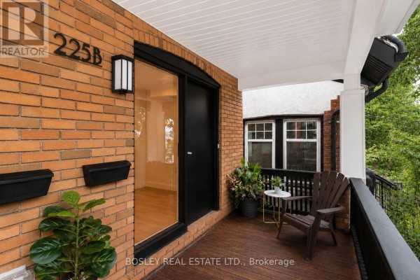 B - 225 Gainsborough Road, Toronto, ON, photo 3