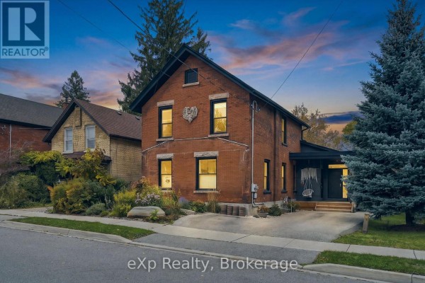 Kitchen - B - 34 Duke Street, Guelph, ON N1E5K9 Photo 3