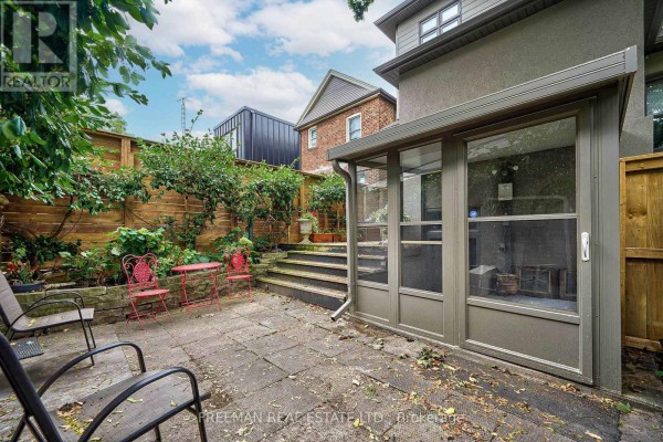 Office - B - 351 Windermere Avenue, Toronto, ON M6S3L1 Photo 4
