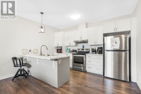 B - 4 Maxime Court, Clarence Rockland, ON, photo 2
