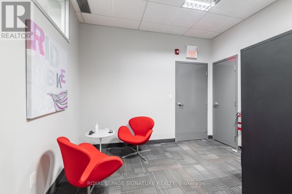B - 493 Parliament Street, Toronto, ON M4X1P3 Photo 5