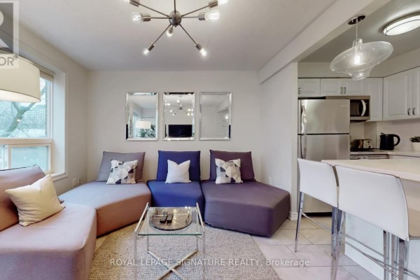 B - 61 Cameron Street, Toronto, ON, photo 3