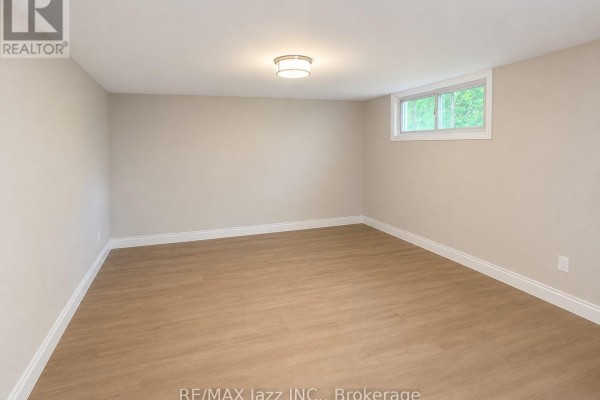 B - 624 Stewart Street, Peterborough, ON, photo 2