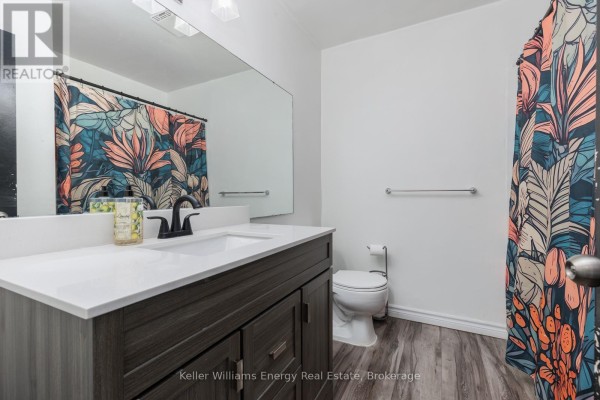 B - 660 Grey Street, Brantford, ON N3S4Y4 Photo 3