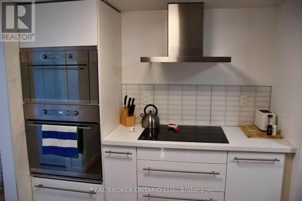 B - 924 Watson Street, Ottawa, ON K2B6B9 Photo 3