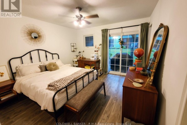 Living room - B 104 - 182 D'arcy Street, Cobourg, ON K9A5H9 Photo 5