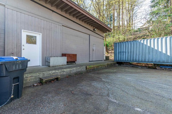 B 2265 W Railway Street, Abbotsford, BC V2S2E3 Photo 5