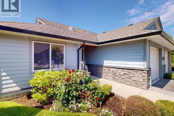 B-6916 Abbotsford Street, Powell River, BC, photo 2