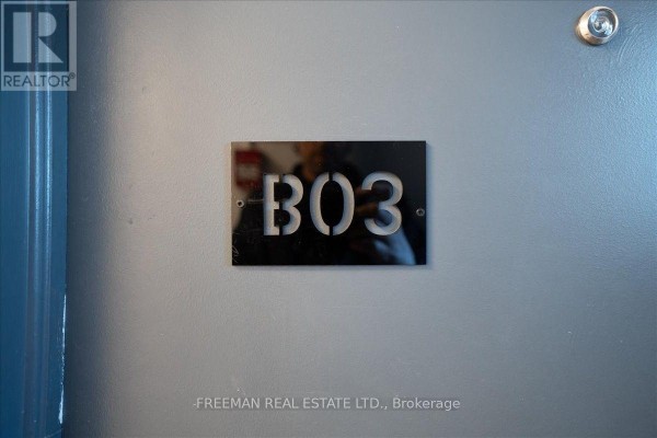 B03 - 15 Thorburn Avenue, Toronto, ON M6K1C4 Photo 2