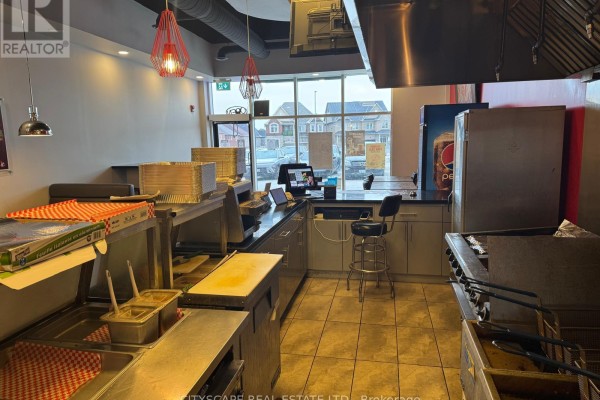 B103 - 15 Montpelier Street, Brampton, ON L6Y6H4 Photo 5