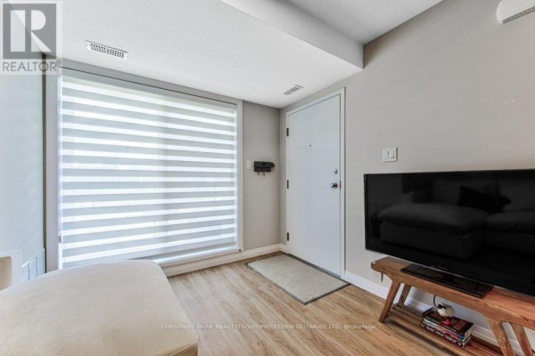 Bedroom - B11 - 410 Northfield Drive, Waterloo, ON N2L0A6 Photo 4