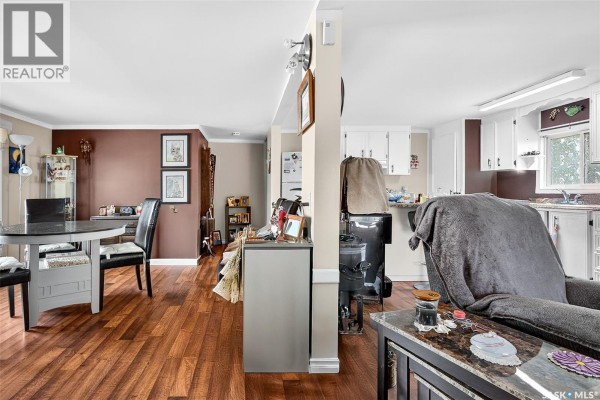 Bedroom - #b19       1455 9th Avenue Ne, Moose Jaw, SK S6H1C6 Photo 5