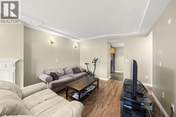 B205 4821 53 Street, Delta, BC V4K2Z3 Photo 4