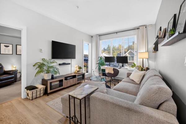 B306 20487 65 Avenue, Langley, BC V2Y3K5 Photo 4