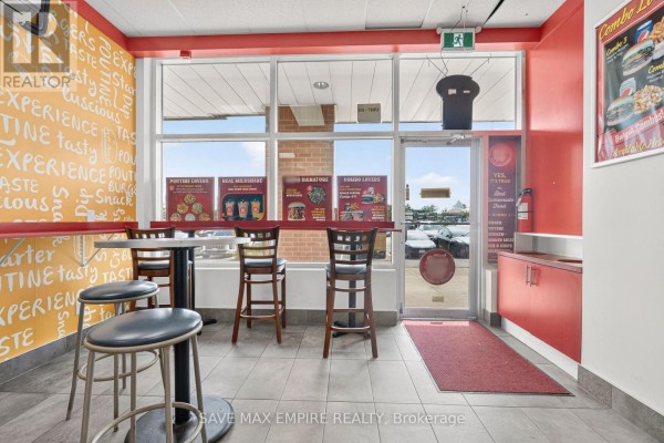 B4 - 117 Cross Avenue, Oakville, ON L6J2W7 Photo 5