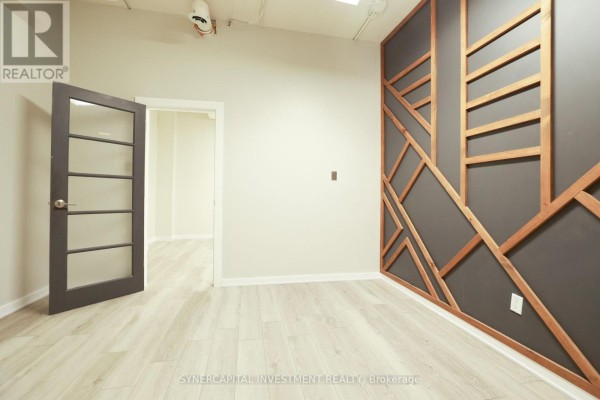 B400 - 1376 Bank Street, Ottawa, ON K1H7Y3 Photo 5