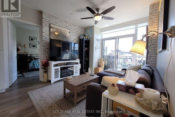 B401 - 271 Sea Ray Avenue, Innisfil, ON L9S0J4 Photo 5