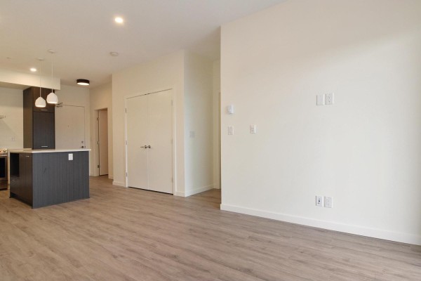 B408 20087 68 Avenue, Langley, BC V3Y0Y3 Photo 4
