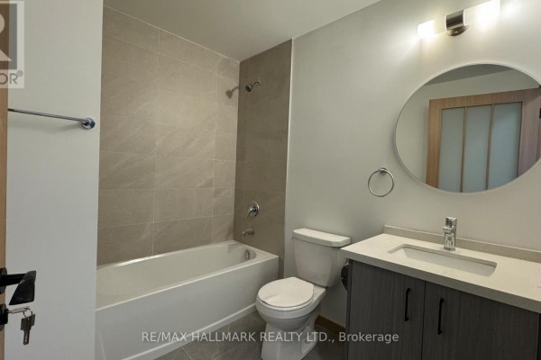 Living room - B515 - 3429 Sheppard Avenue E, Toronto, ON M1T0C1 Photo 4
