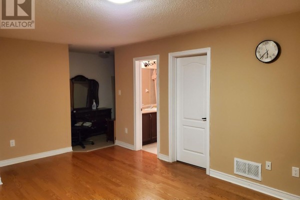 Dining room - Back - 115 Oasis Boulevard, Toronto, ON M1X0B4 Photo 2