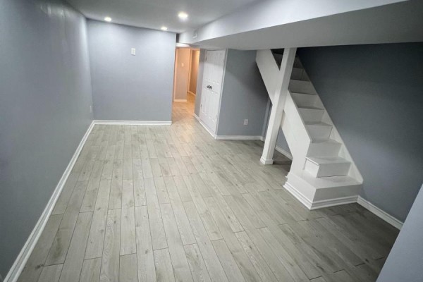 Primary Bedroom - #basement - 102 Barton Avenue, Toronto, ON M6G1P6 Photo 4