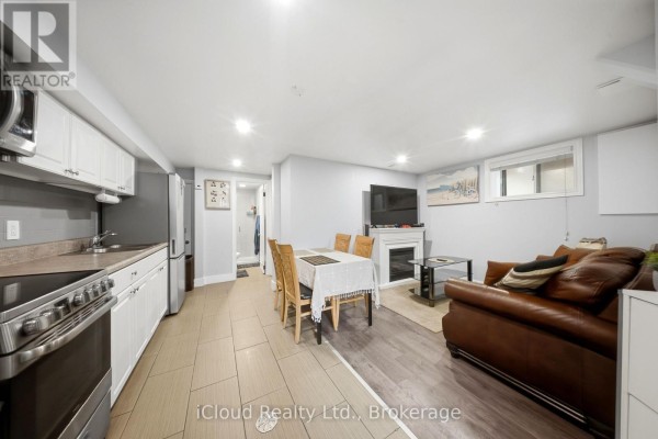 Basement - 1226 Lansdowne Avenue, Toronto, ON M6H3Z8 Photo 2