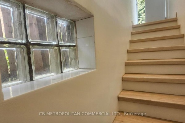 Lower Level - 124 Evans Avenue, Toronto, ON M8Z1H9 Photo 2