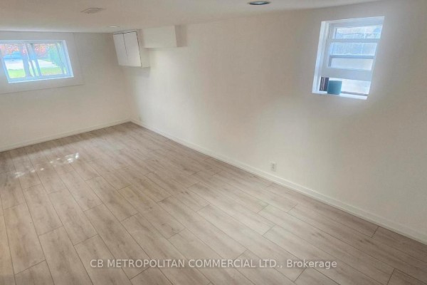 Lower Level - 124 Evans Avenue, Toronto, ON M8Z1H9 Photo 4