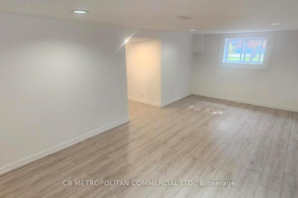 Lower Level - 124 Evans Avenue, Toronto, ON M8Z1H9 Photo 5