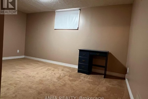 Basement - 1299 Shamir Crescent, Mississauga, ON L5C1L2 Photo 5