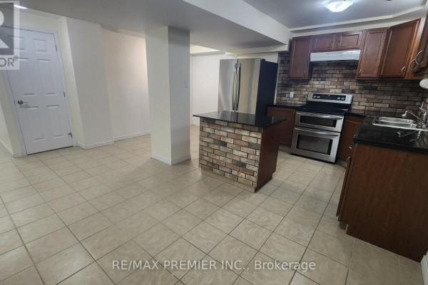Living room - Basement - 14a Oxbow Court, Vaughan, ON L4H2V4 Photo 2