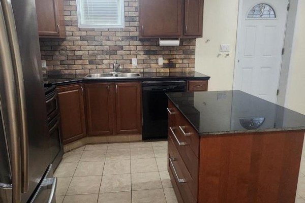 Basement - 14a Oxbow Court, Vaughan, ON L4H2V4 Photo 5