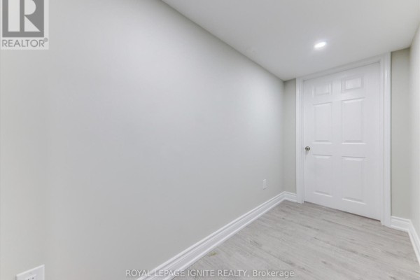 Basement - 15 Vanni Avenue, Markham, ON L3S0G3 Photo 4