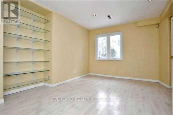 Basement - 156 Bristol Road, Newmarket, ON, photo 3