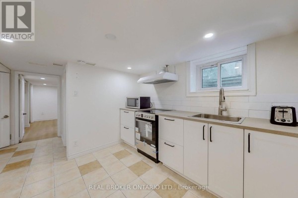 Kitchen - Basement - 164 William Street, Toronto, ON M9N2H1 Photo 3
