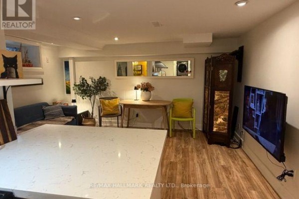 Basement - 18 Pape Avenue, Toronto, ON M4M2V6 Photo 4